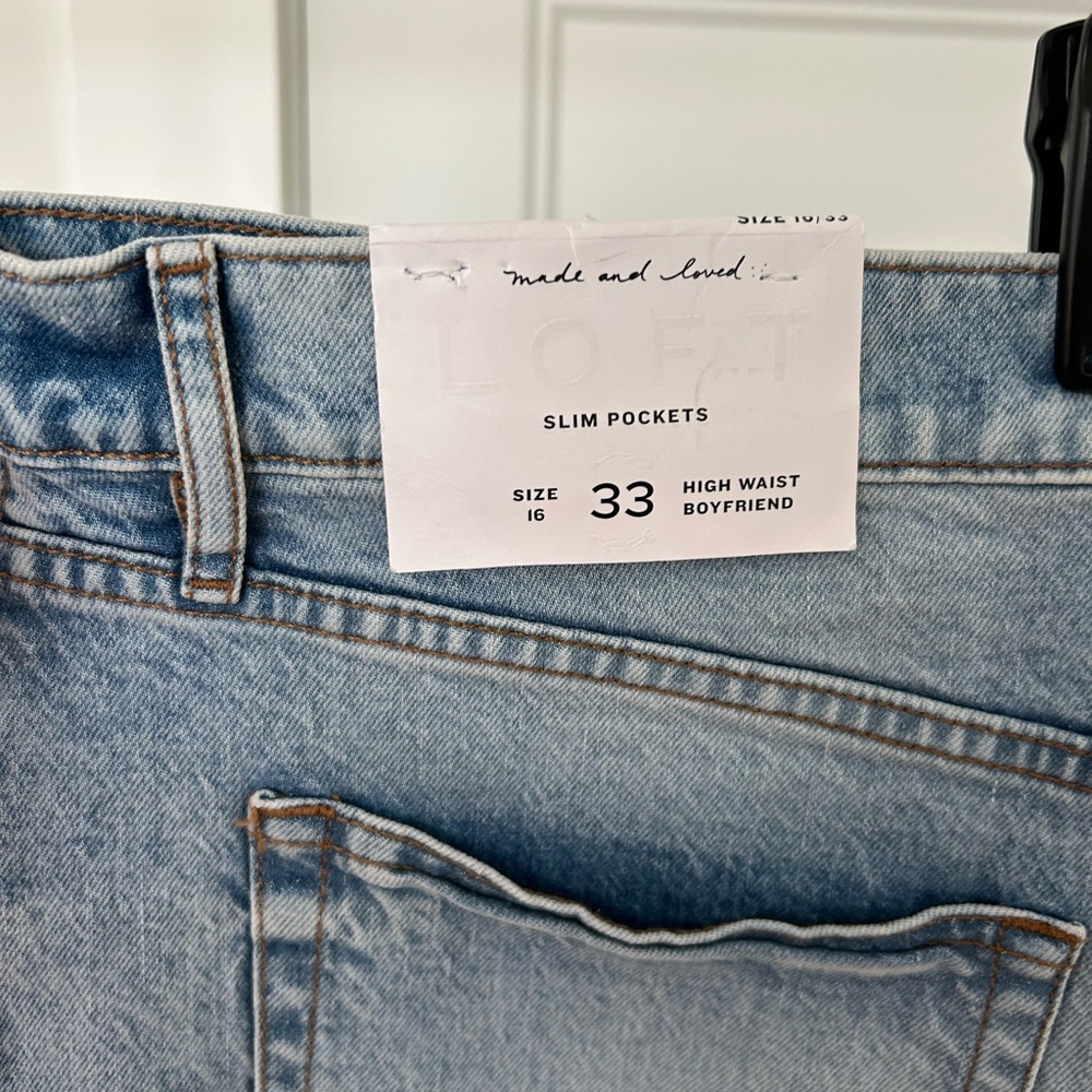 LOFT NWT Distressed 90’s Style Relaxed High Waist Boyfriend Jeans - Picture 3 of 6